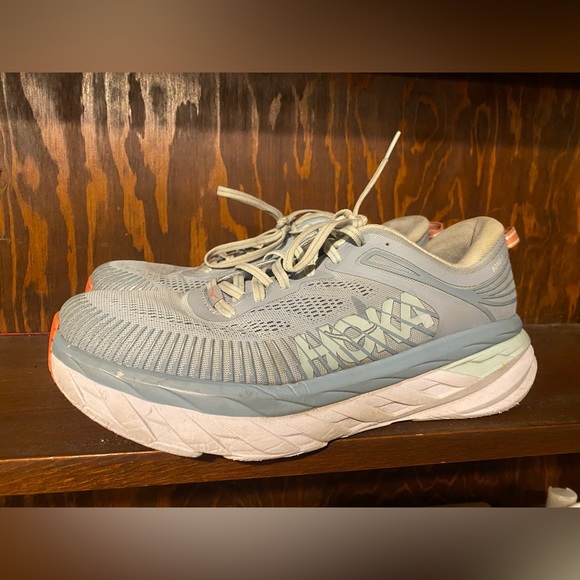 Hoka bondi 7 size 11 - Picture 2 of 5